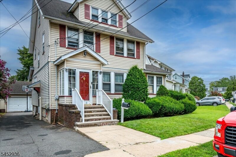 Property Photo: 1075 Overlook Ter NJ 07083