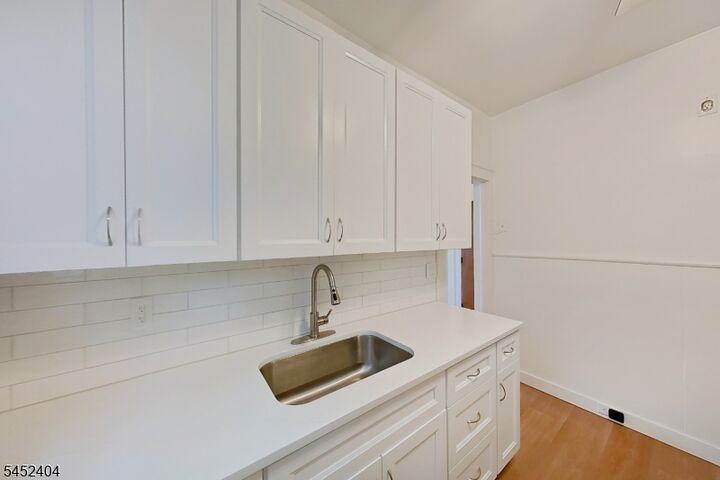 Property Photo: 183 Broad St 1R NJ 07003