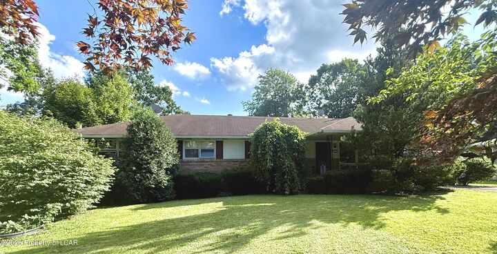 Property Photo: 107 Laflin Road PA 18702