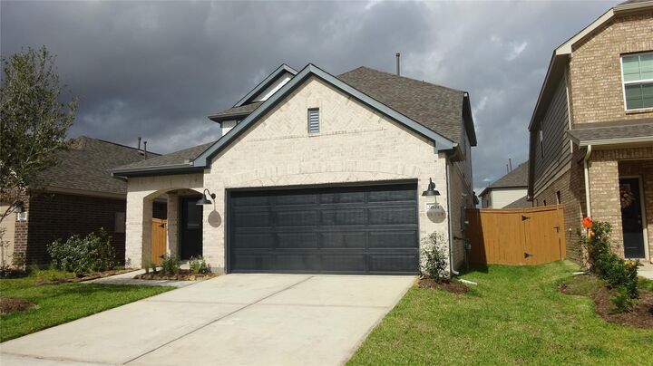 Property Photo: 21614 Coral Mist Drive TX 77433