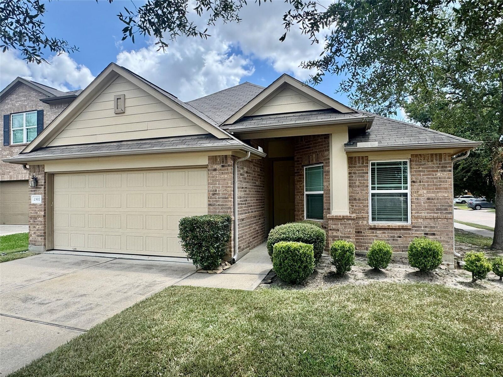 Property Photo: 2302 Corry Crest Circle TX 77493