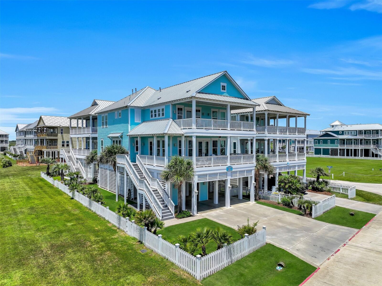 Property Photo:  11386 Beachside Drive  TX 77554 
