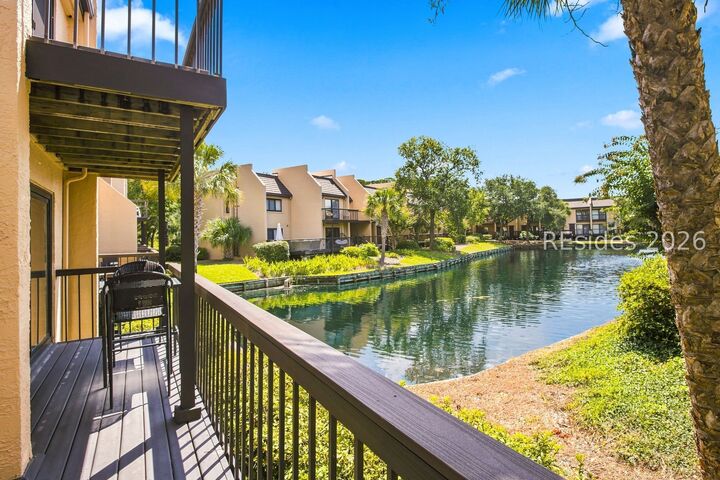 Property Photo:  85 Folly Field Road 116  SC 29928 