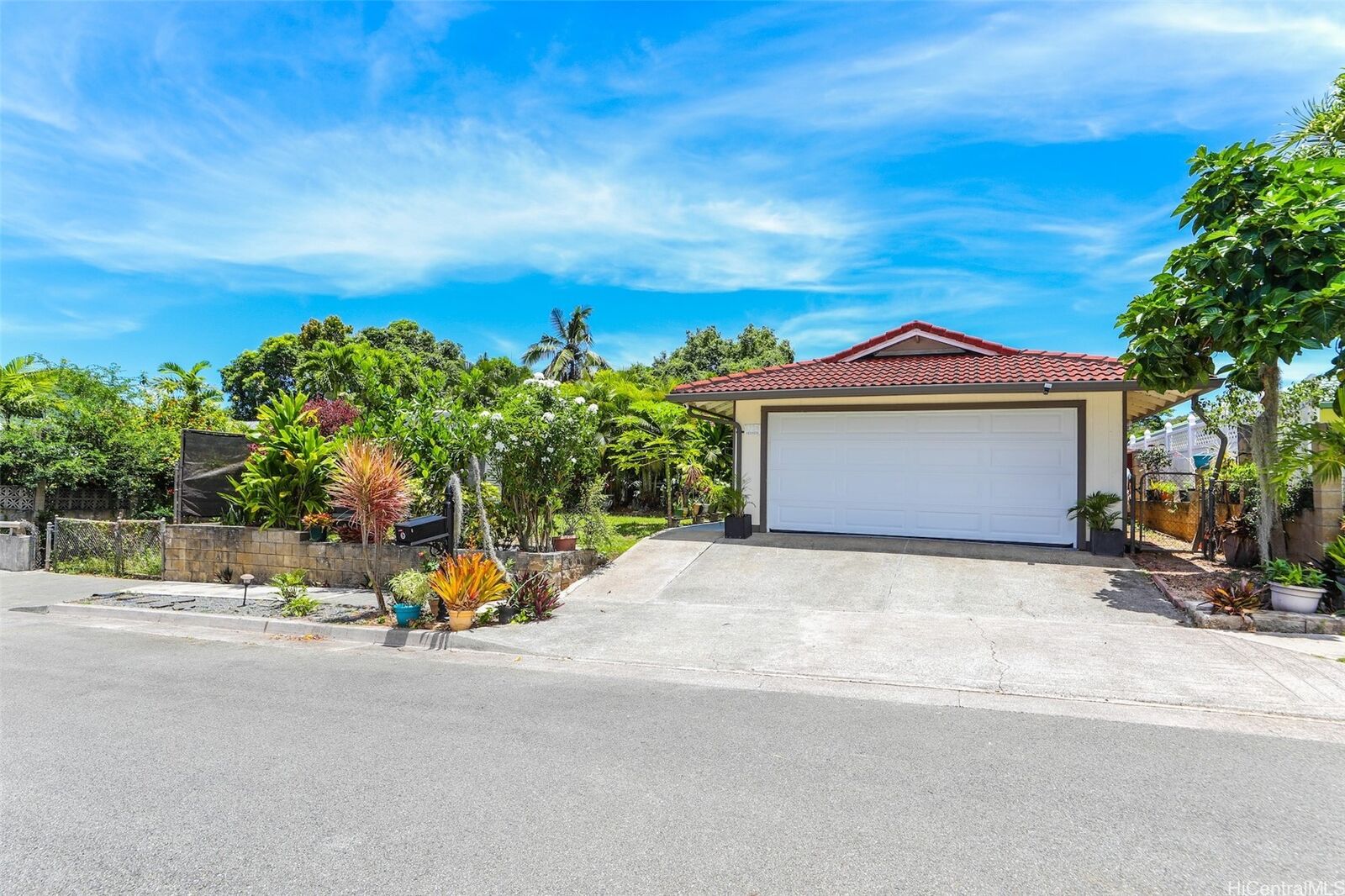 Property Photo: 1724 Akaakoa Street HI 96734