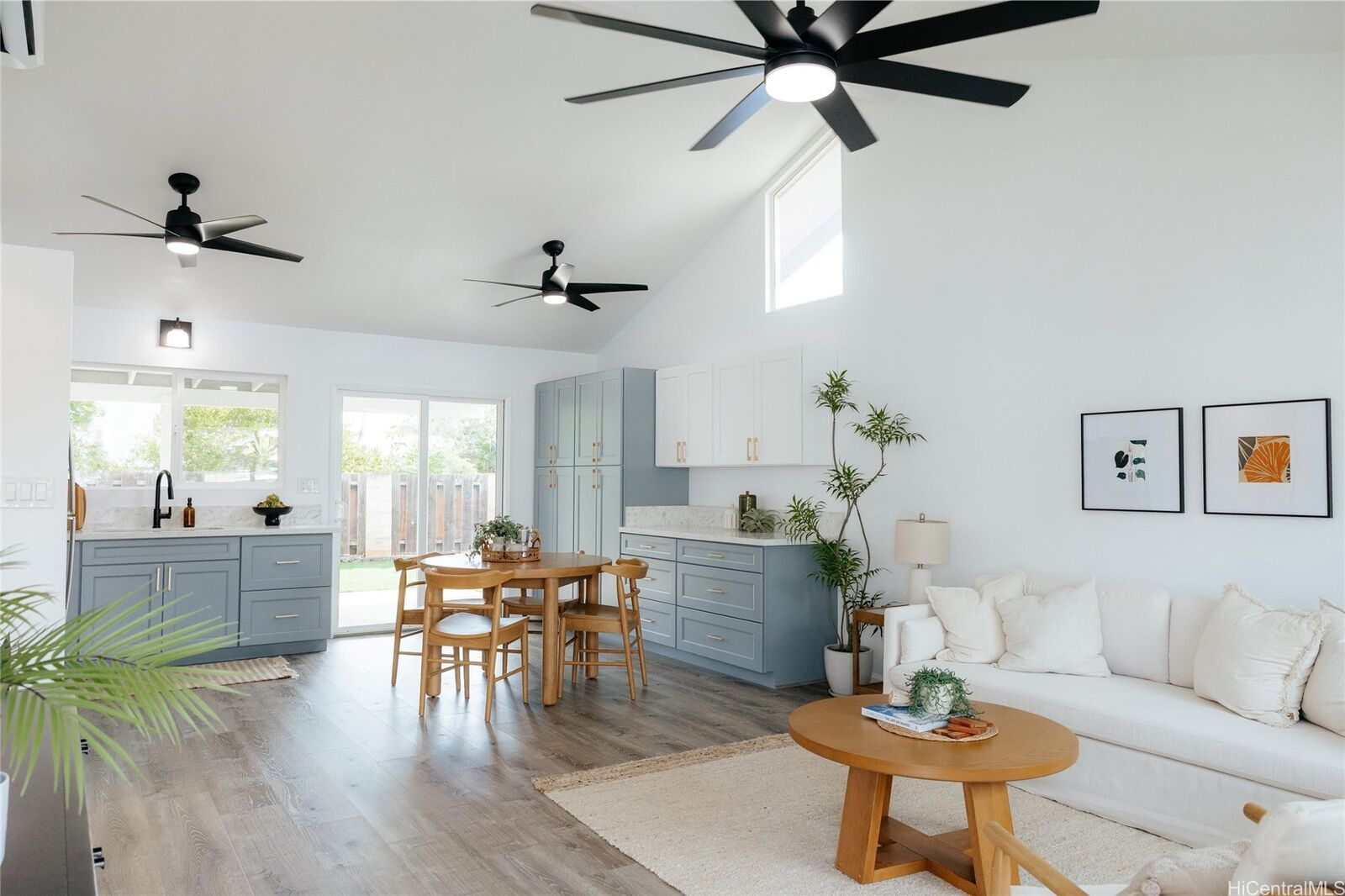 Property Photo: 94-279 Kikalake Place HI 96789