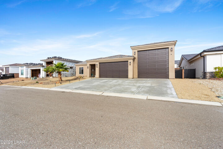 Property Photo:  1659 E Susan Dr  AZ 86404 