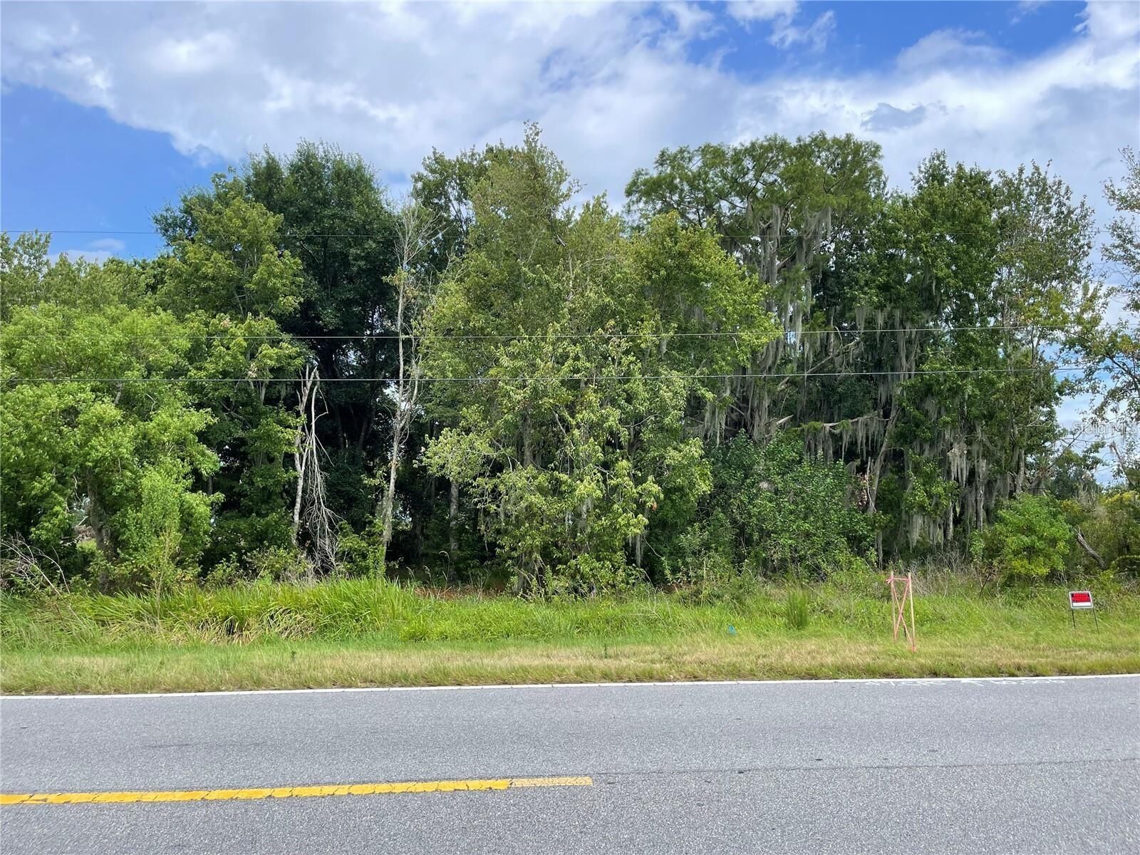 Property Photo: E Lake Shore Boulevard FL 34744
