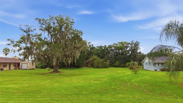 Property Photo: 22506 Shoreside Drive FL 34639