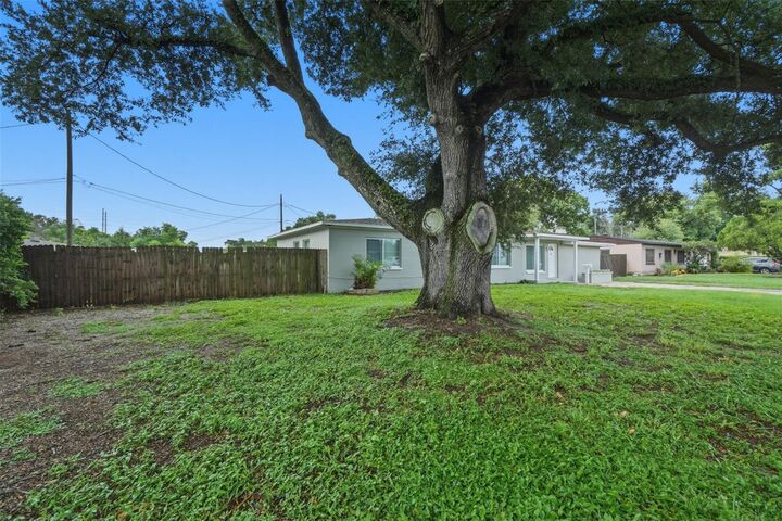 Property Photo: 55 Randia Drive FL 32807