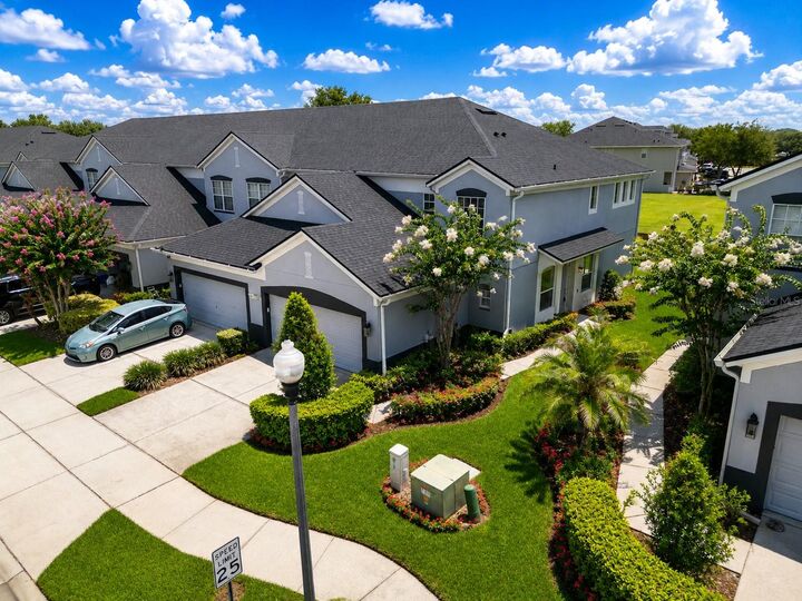 Property Photo:  1323 Shallcross Avenue  FL 32828 