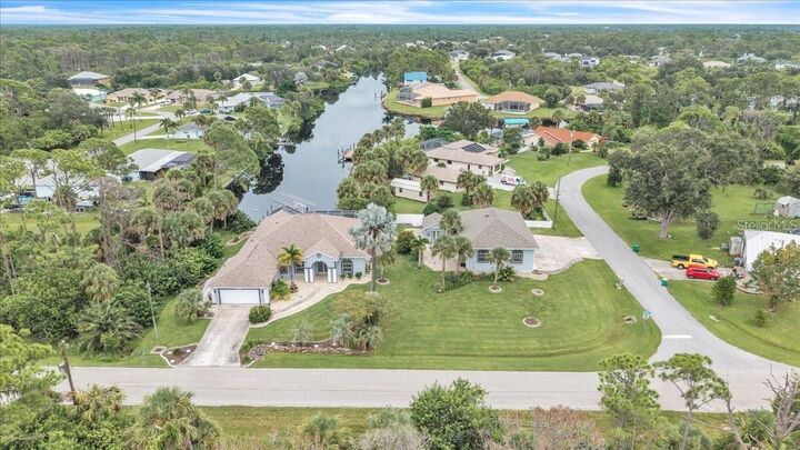 Property Photo:  1114 Campbell Street  FL 33953 