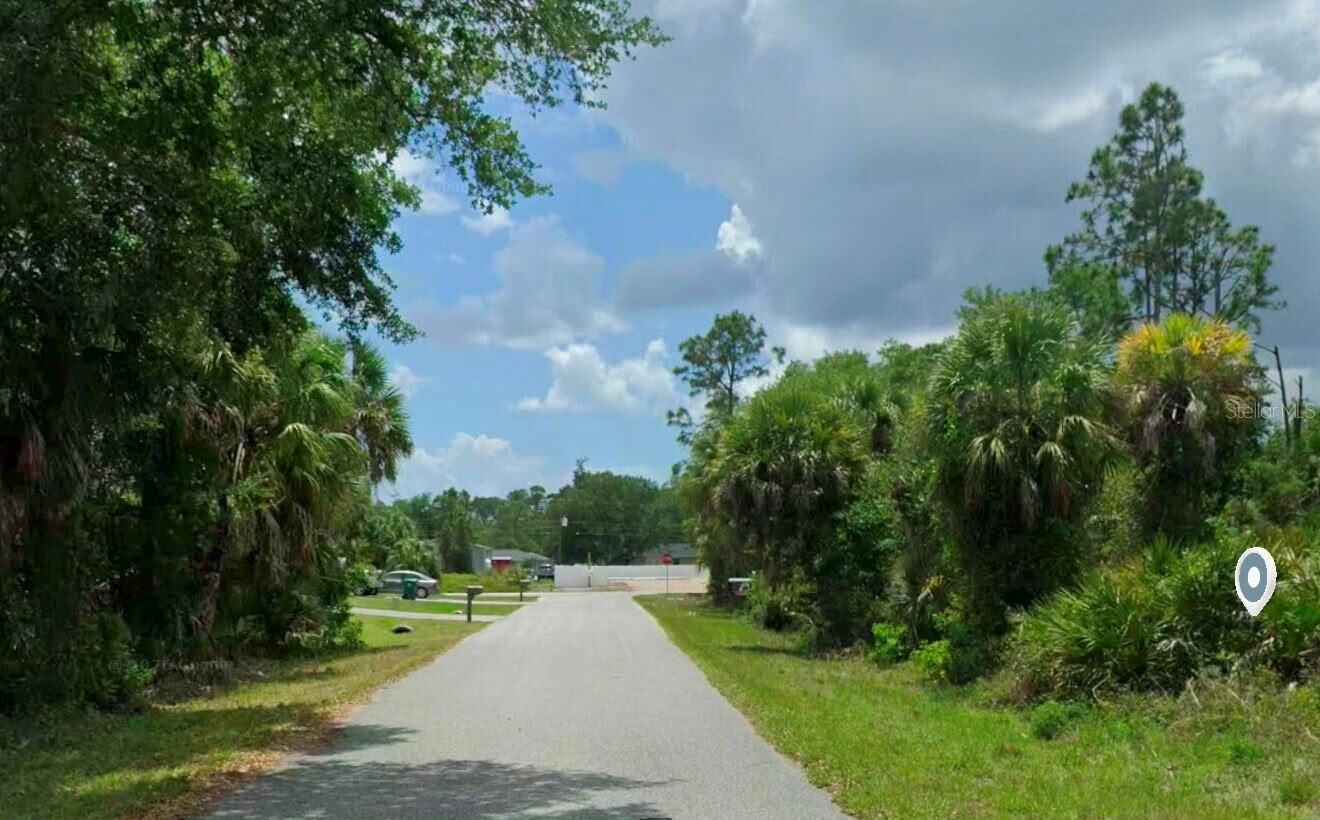 Property Photo: 411 Lindon Street FL 33954