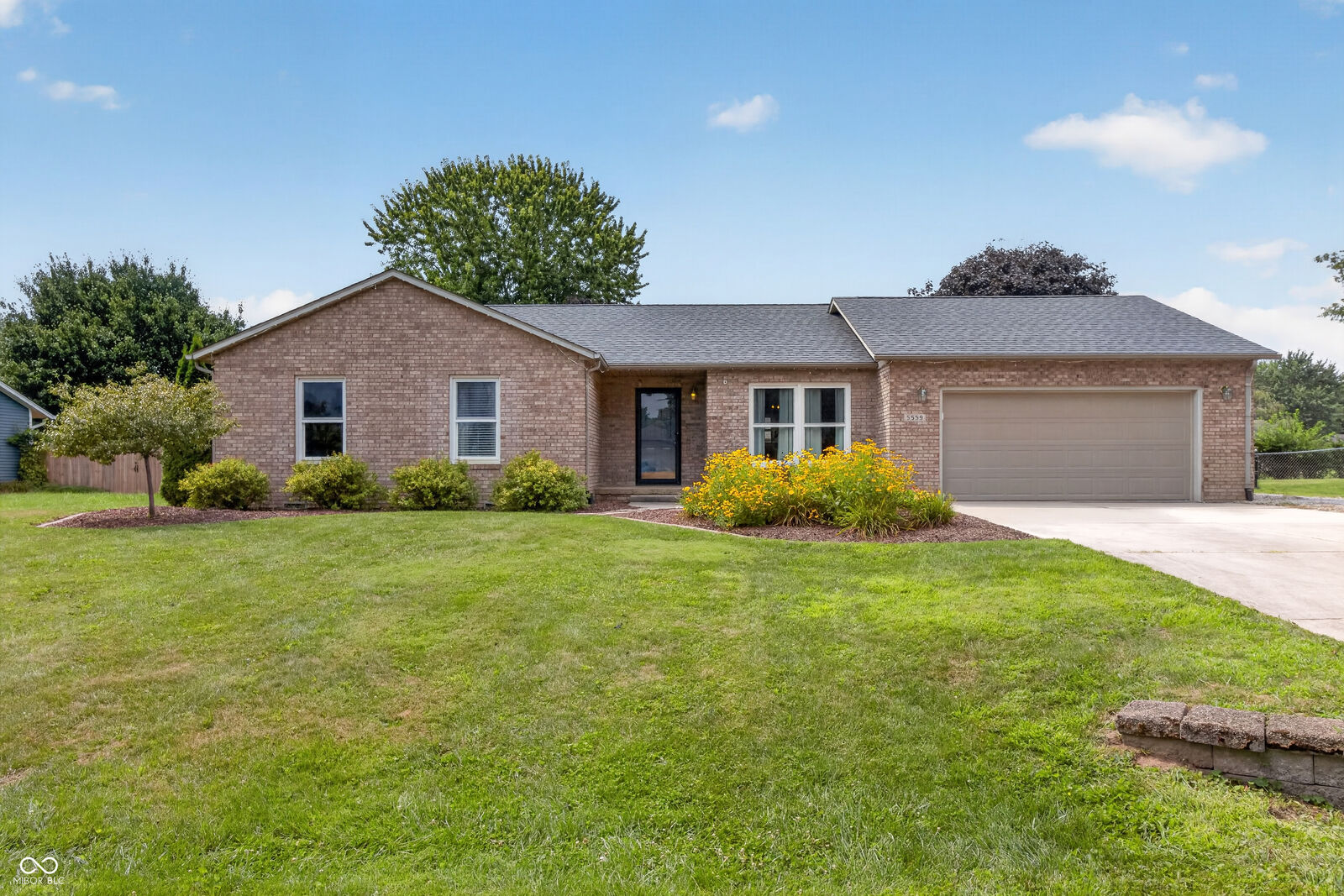 Property Photo:  5559 E Broadmore Drive  IN 47201 