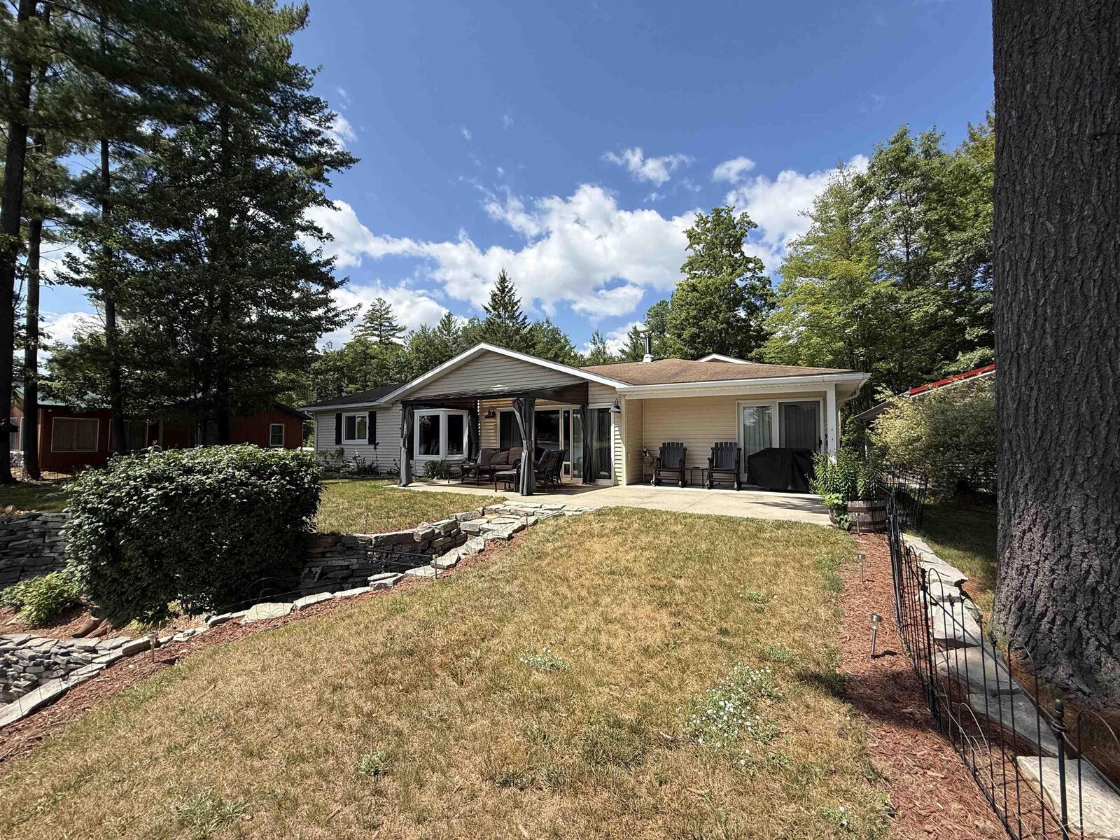 Property Photo:  3422 E Pinecrest Drive  MI 48624 