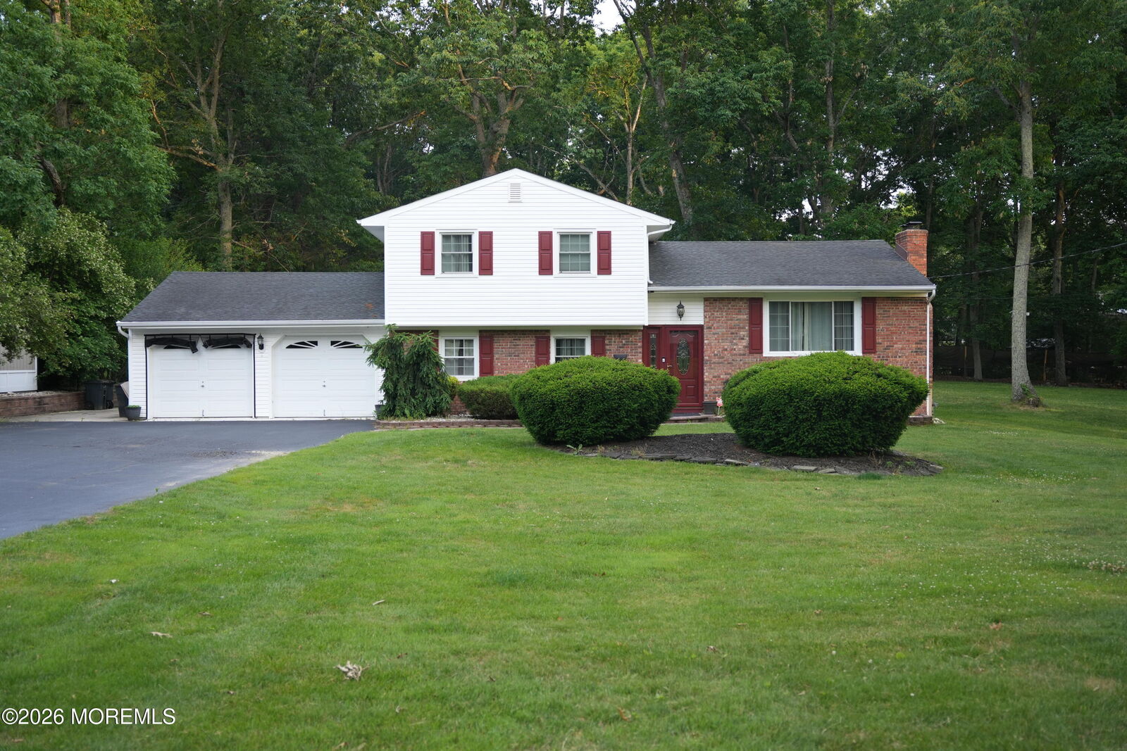 Property Photo:  221 New Central Avenue  NJ 08527 