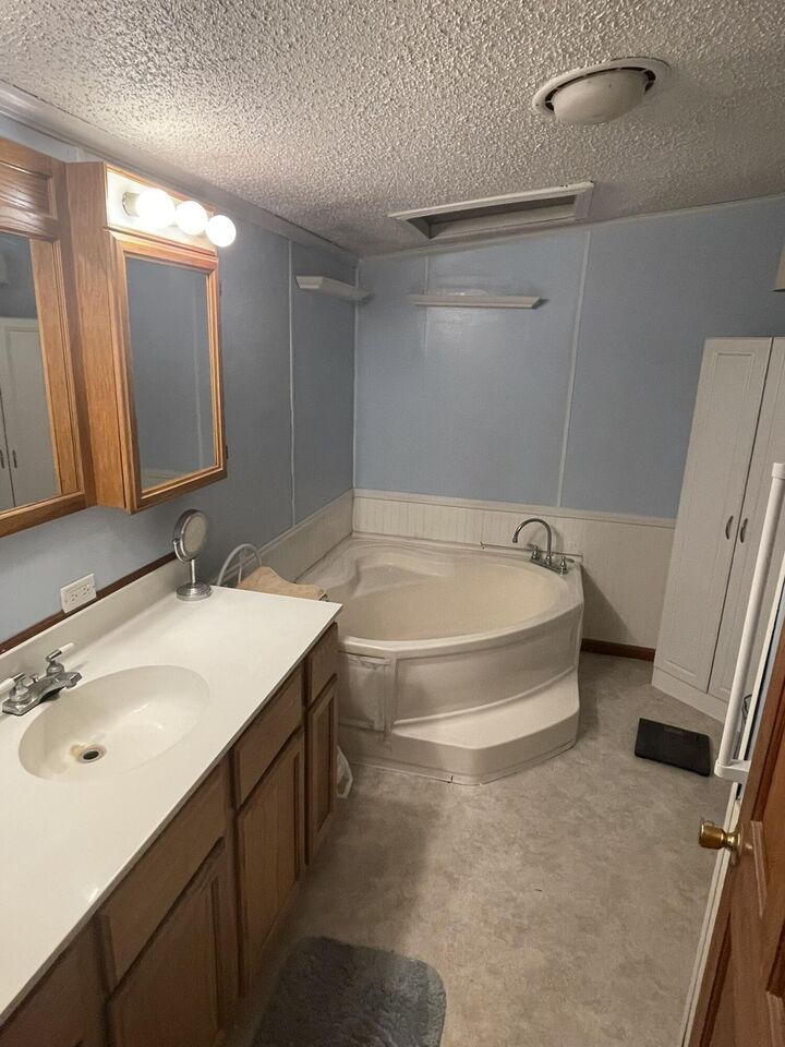 Property Photo: 5881 E Meinert Road MI 49425