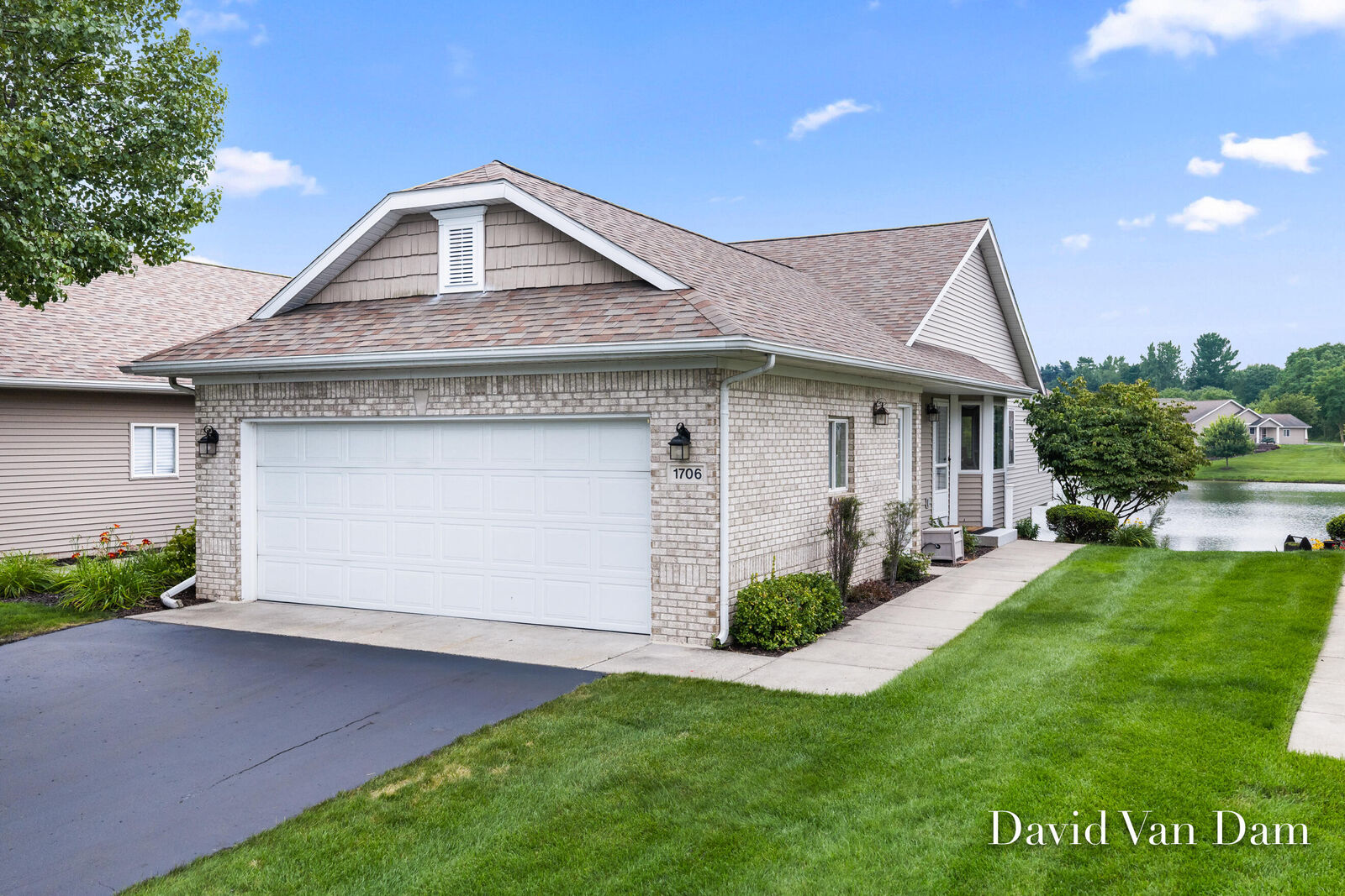 Property Photo:  1706 Lisa Drive SW  MI 49315 