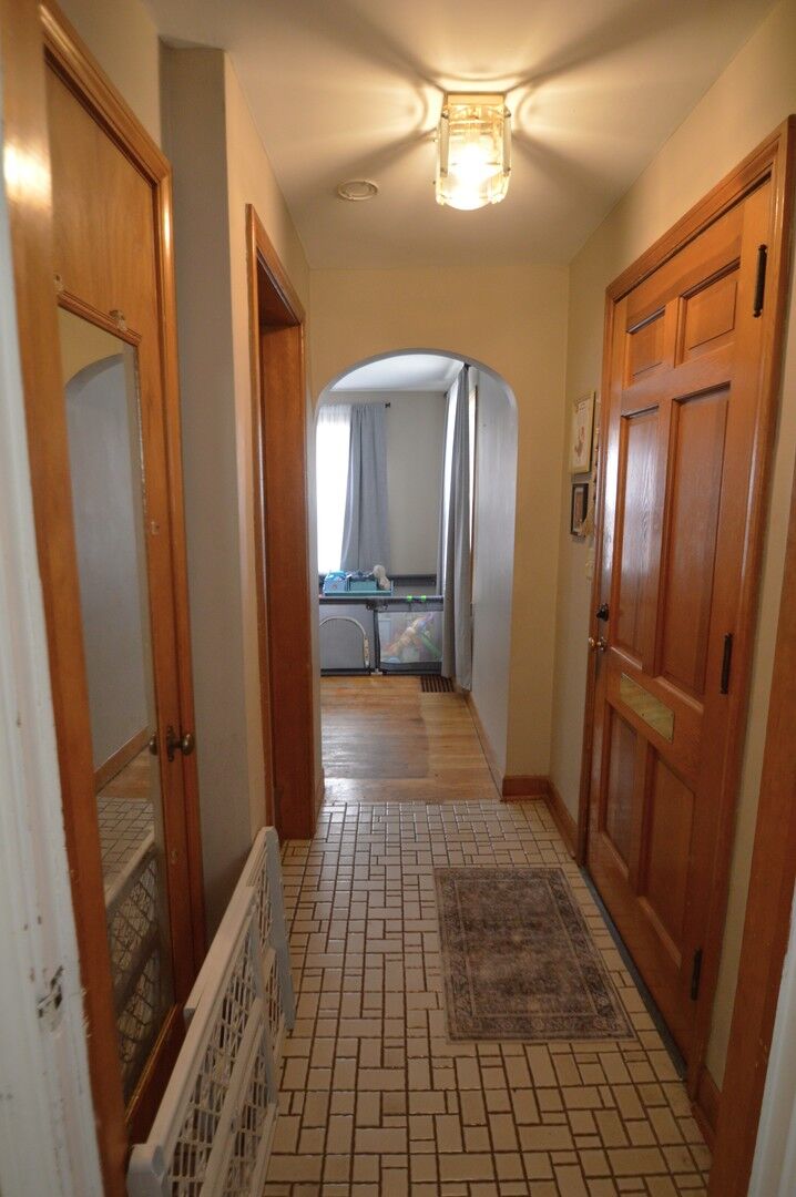 Property Photo: 1916 N Taft Avenue IL 60163
