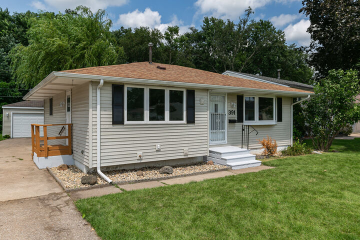 Property Photo: 391 33rd Avenue Court IL 61244