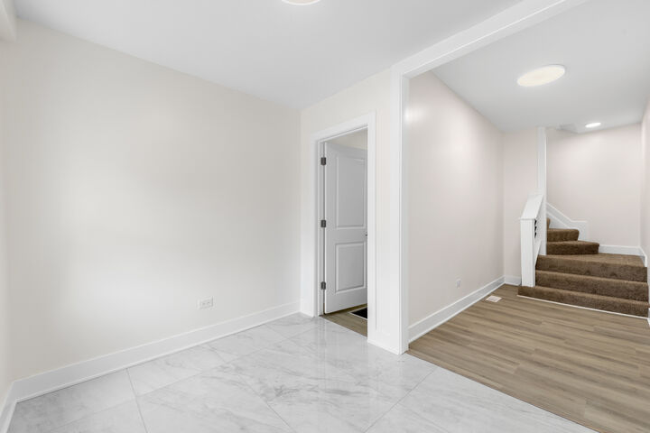 Property Photo: 211 S 9th Avenue IL 60153