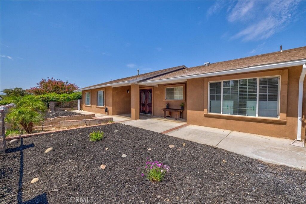 Property Photo: 11201 58th CA 91752