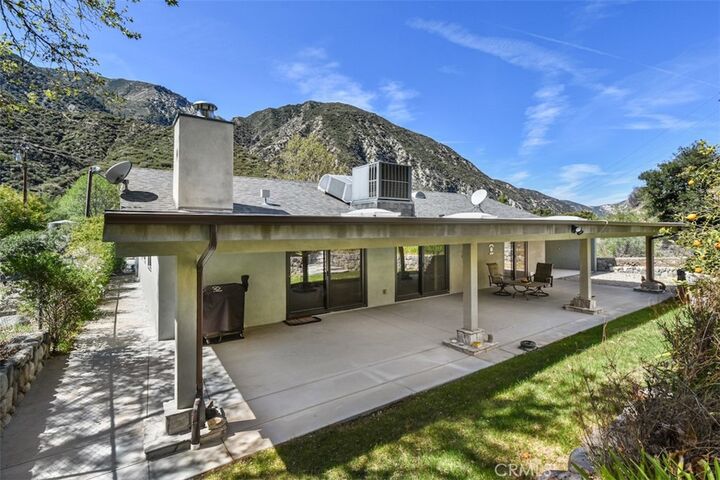 Property Photo: 2447 Stonyvale Road CA 91042