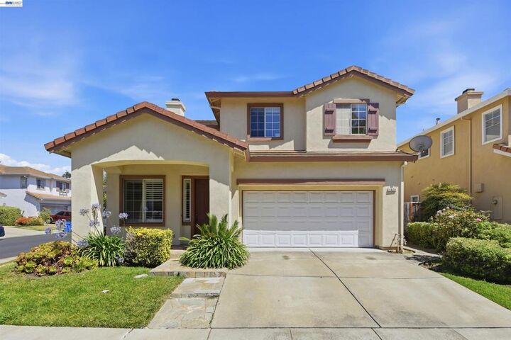 Property Photo:  4929 Roselle Cmn  CA 94536 