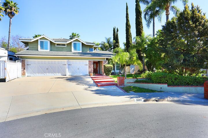 Property Photo:  5690 Avenida Barcelona  CA 92887 