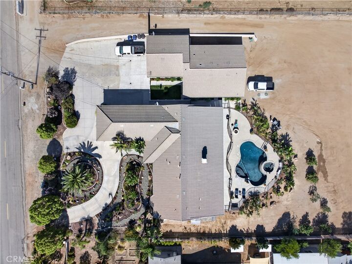 Property Photo:  18626 Mariposa  CA 92508 