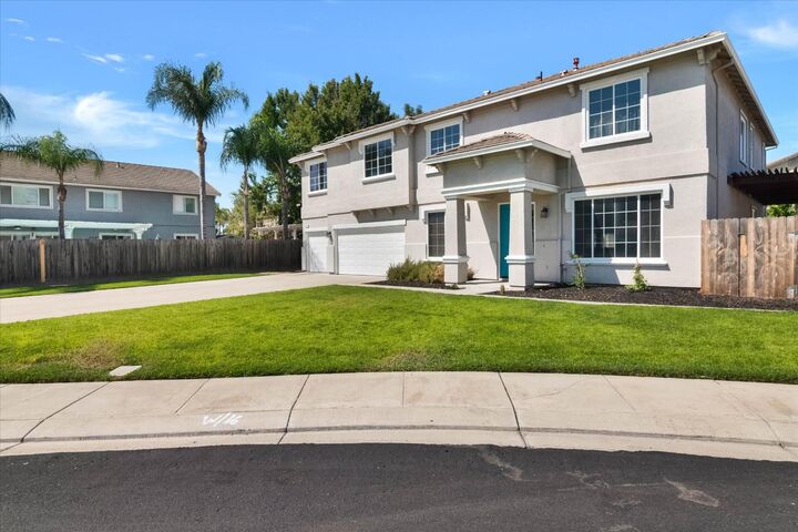 Property Photo:  537 Gregory  CA 95336 