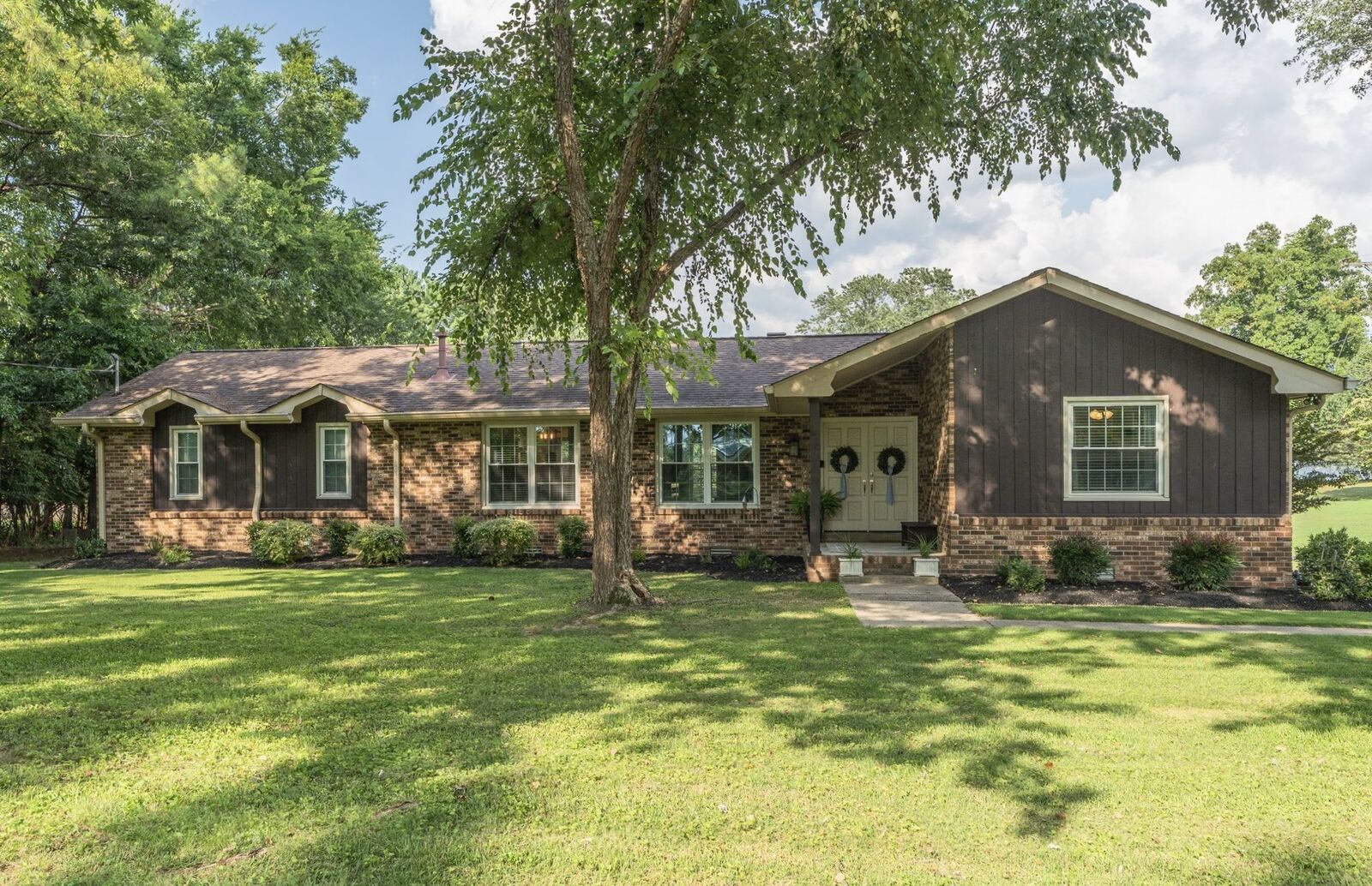 Property Photo:  149 Indian Lake Rd  TN 37075 