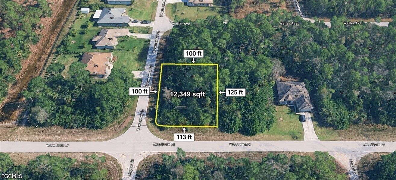 Property Photo: 209 Woodburn Drive FL 33972