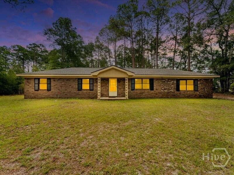Property Photo:  721 W 9th Street  GA 31326 