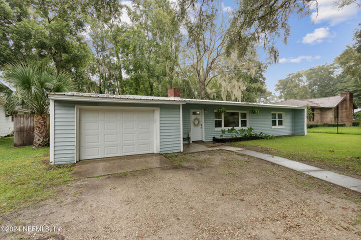 Property Photo: 45180 Booth Street FL 32011