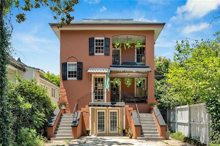 Property Photo:  306 Walnut Street  LA 70118 