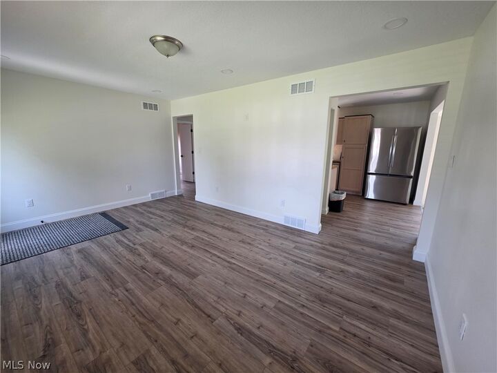 Property Photo: 140 Aldrich OH 44515