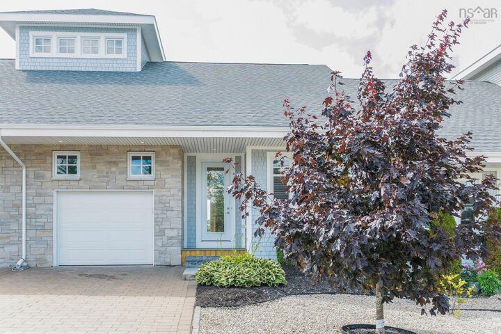 188 Bradford Place — photo 1