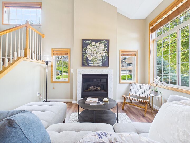 Property Photo: 2048 Willow Circle MN 55038