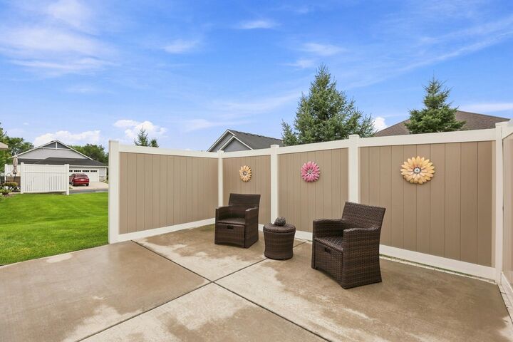 Property Photo:  7170 Queens Court NE  MN 55330 
