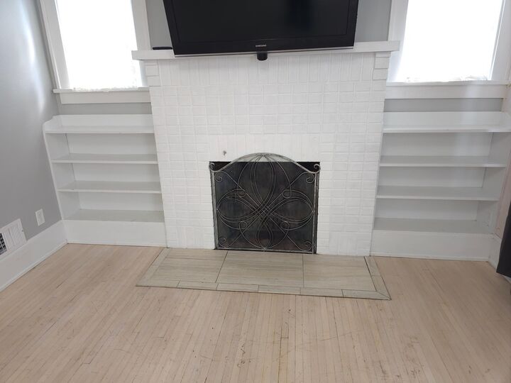 Property Photo:  1105 10th Street N  ND 58102 