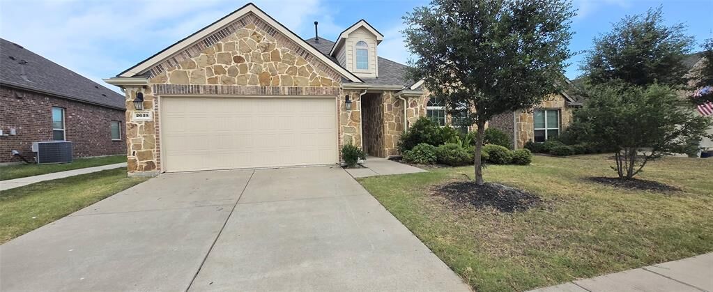 Property Photo: 2625 Hillrich Drive TX 75409