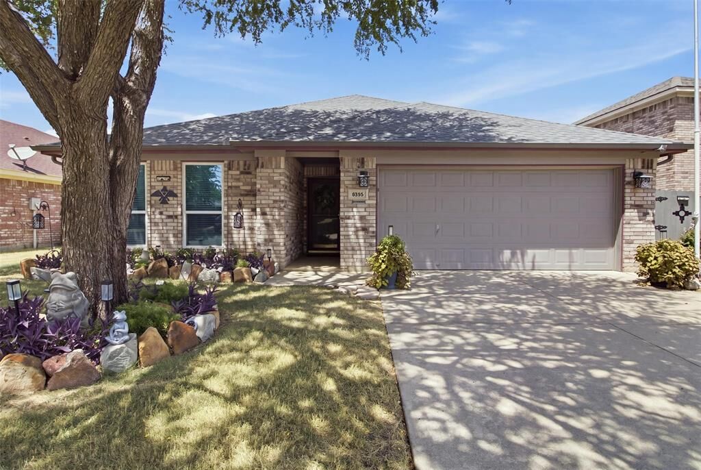 Property Photo: 8509 Trinity Vista Trail TX 76053