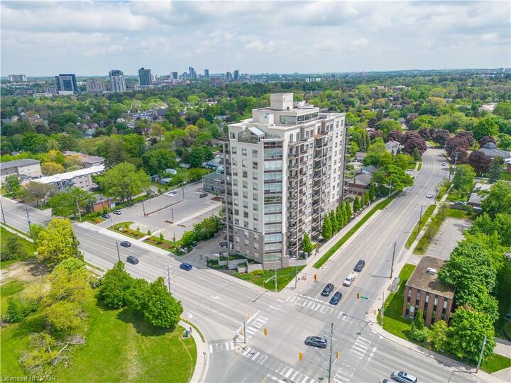 Property Photo:  223 Erb Street W 405  ON N2L 0B3 