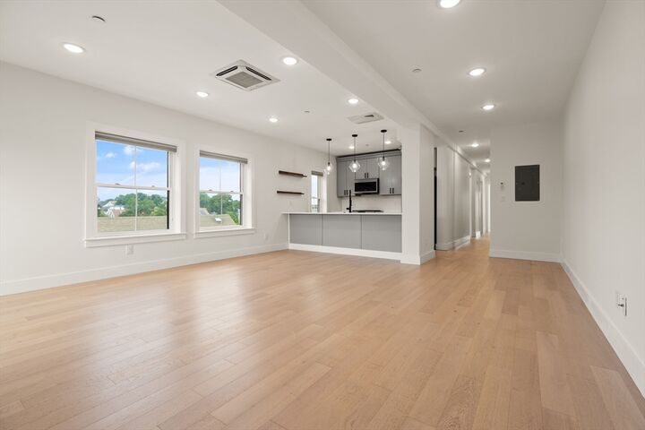 Property Photo: 208 Spencer Ave 8 MA 02150