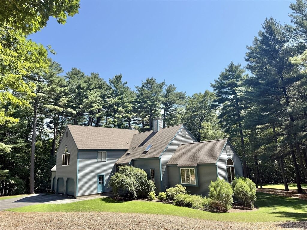 Property Photo:  176 Pegan Ln  MA 02030 