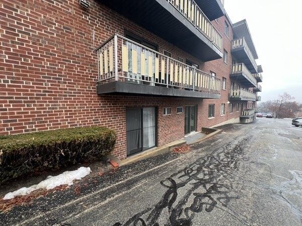 Property Photo:  100 Grandview Ave 4A  MA 02170 