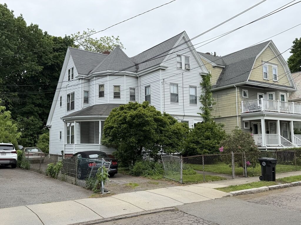 Property Photo:  33 Melendy Ave  MA 02472 
