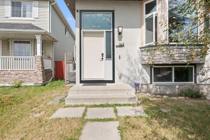 Property Photo:  163 Taravista Street NE  AB T3J 4S3 