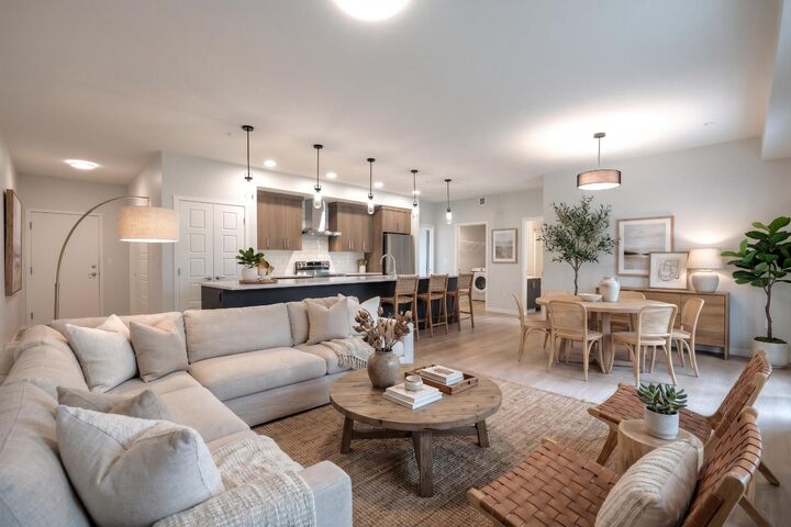 20295 Seton Way SE 5116 — photo 1