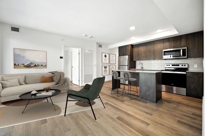 Property Photo: 123 4 Street NE 1013 AB T2E 8K3
